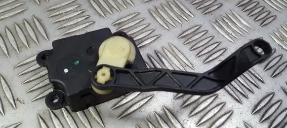 Saab 9-3 Ver2 Air flap motor/actuator GM09180201 006969A