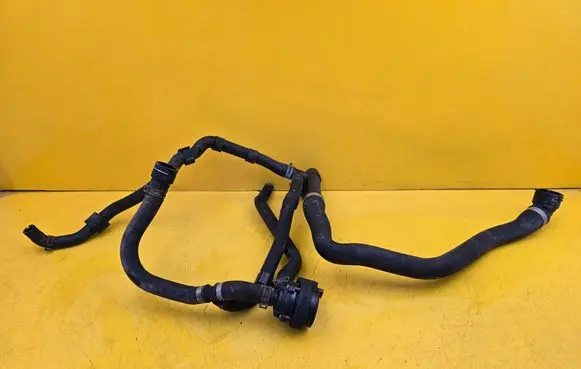 Skoda Superb B8 (3V) Engine coolant pipe/hose 5Q0121619D 5Q0122051BK 2Q0965567