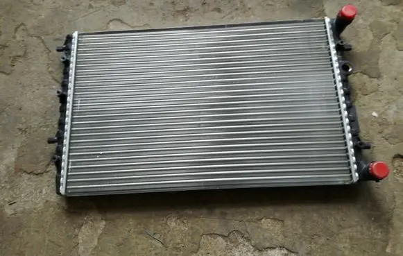 Volkswagen Transporter - Caravelle T3 Coolant radiator