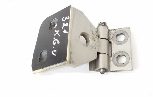 BMW X3 E83 Rear door upper hinge 3402819