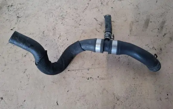 Mercedes-Benz C W205 Engine coolant pipe/hose A2058301202