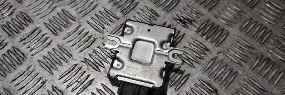 BMW 2 F22 F23 Fuel injection pump control unit/module 26043152A