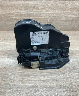 BMW X5 E70 Rear door lock 7202147 A053702
