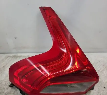 Volvo V40 Rear/tail lights 31395844 21220104