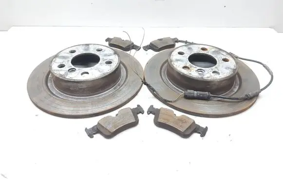 BMW 2 F46 Rear brake disc 