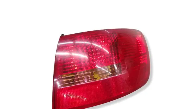 Audi A6 S6 C6 4F Rear/tail lights 89036920