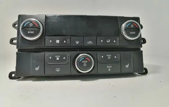 Chrysler Voyager Climate control unit P55111917AC 328900011771