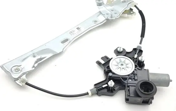 Toyota C-HR II Front door window regulator with motor 8572010121 69820F4051