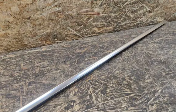 Jaguar XJ X351 Front door glass trim molding AW93F21453AH