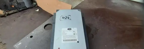 Jaguar XF X250 Head unit multimedia control 6H5218C808CD