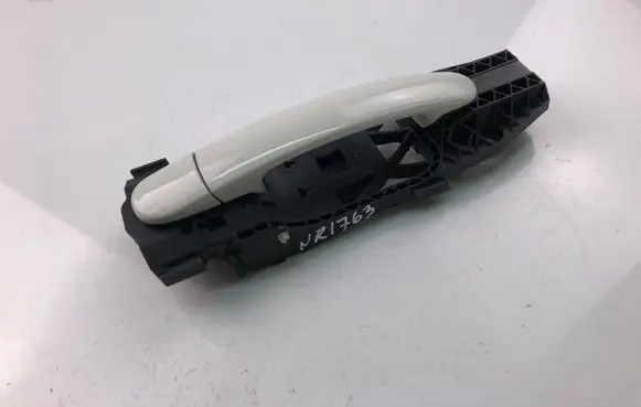 Skoda Citigo Front door exterior handle 5N0837205M