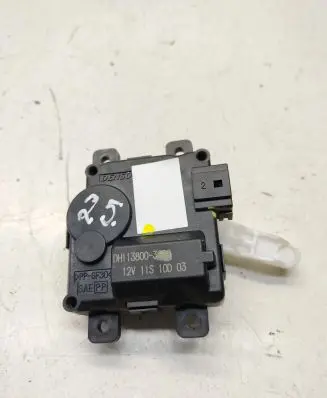KIA Optima Air flap motor/actuator 138003990 DH1138003990