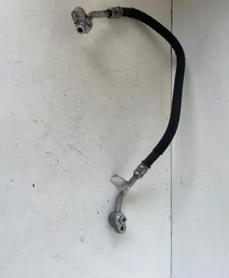 Audi A4 S4 B9 Air conditioning (A/C) pipe/hose 8W0816721B