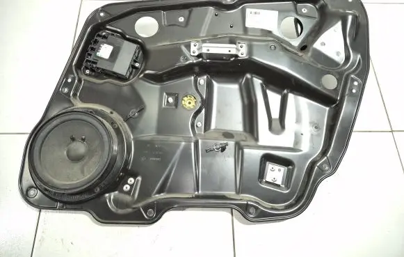 Mercedes-Benz R W251 Front window lifting mechanism without motor A2518200842 A2515408406