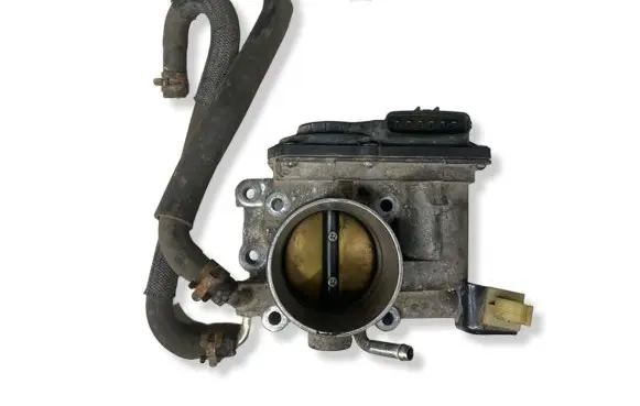 Toyota Avensis T250 Throttle valve 2203028050