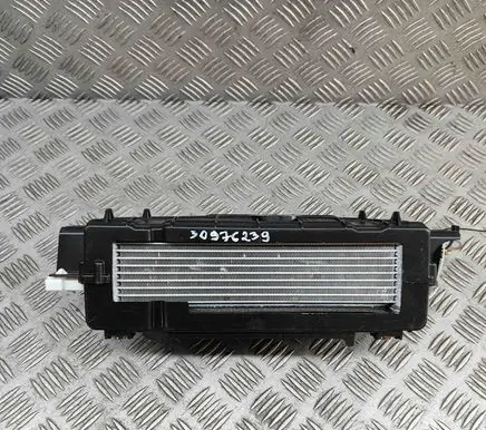 Mitsubishi Outlander Hybrid/electric vehicle battery fan 7810A296