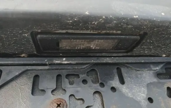 Peugeot 308 Number plate light