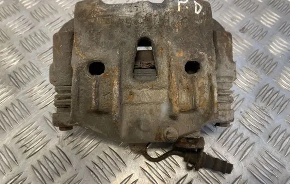 Volkswagen Transporter - Caravelle T4 Front brake caliper