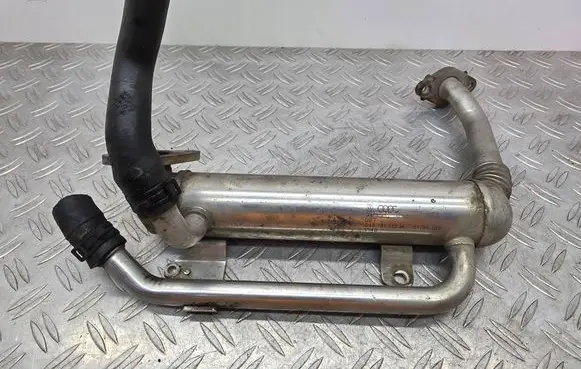 Seat Ibiza IV (6J,6P) EGR valve cooler 045131513M