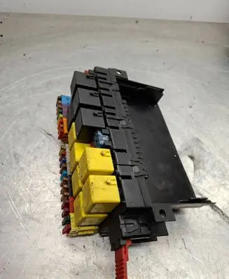 Mercedes-Benz S W220 Fuse module 0025452001