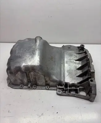 Volkswagen PASSAT B5 Oil sump 058103603
