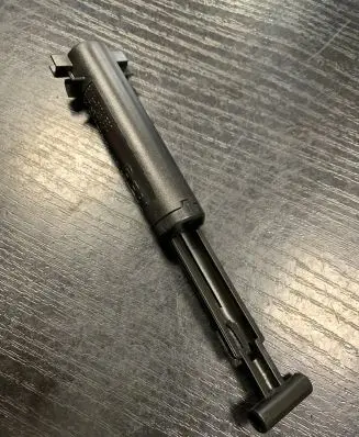 BMW 1 E81 E87 Glovebox shock absorber 9136580