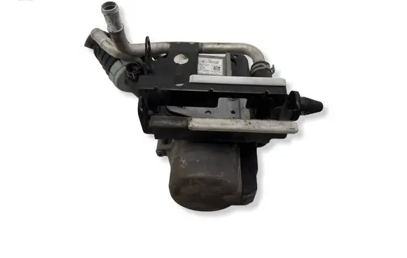 Mercedes-Benz C AMG W205 Auxiliary pre-heater (Webasto) 122R000258 1G1728044106 10R045627