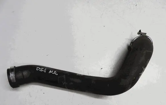 Intercooler hose/pipe