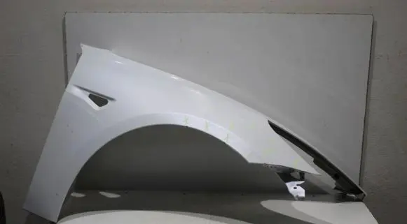 Tesla Model 3 Fender