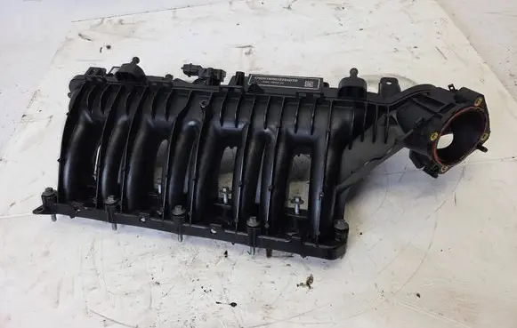 Land Rover Evoque I Intake manifold G4D39424CB