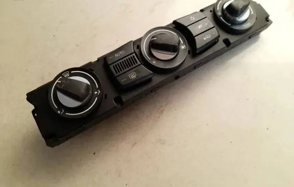 BMW 5 E60 E61 Climate control unit 11419110 9341706010