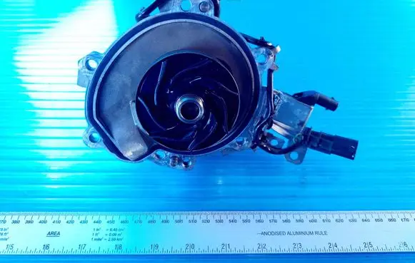 Land Rover Discovery Sport Water pump 010027802