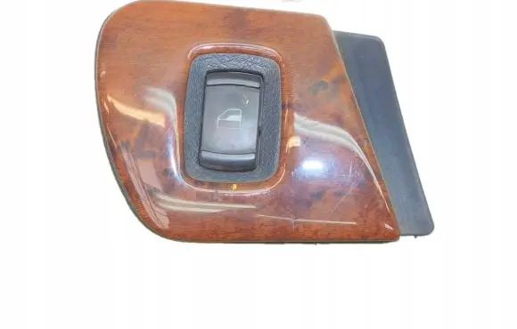 Skoda Octavia Mk1 (1U) Electric window control switch
