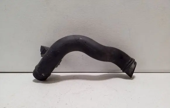 Volvo XC60 Air intake duct part 31657797