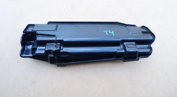 Tesla Model Y Generator/alternator bracket 170612700B 159389
