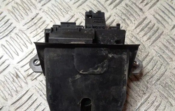 Ford Grand C-MAX Tailgate/trunk/boot lock/catch/latch 8M51R442A66AC