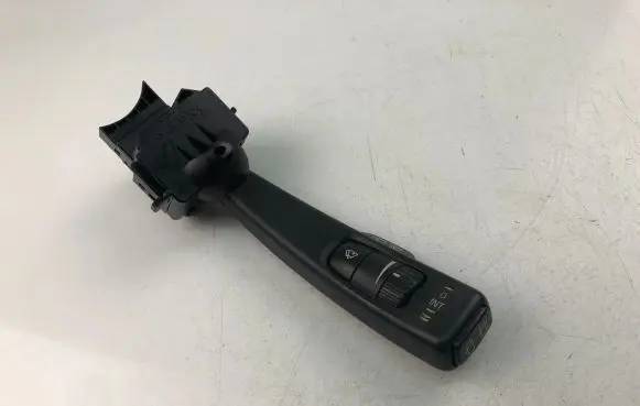 Volvo C70 Indicator stalk 17D770