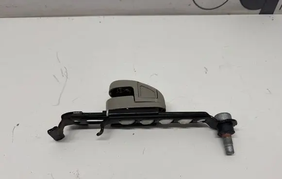 Dodge Grand Caravan Seat belt adjustment rail 