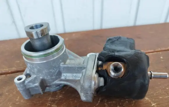 Peugeot 508 II Mechanical fuel pump 9811831280
