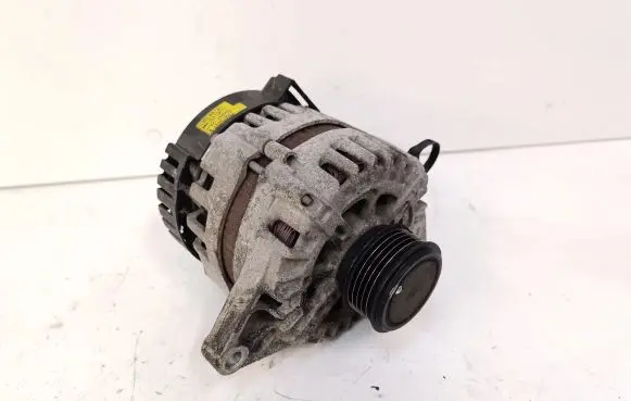 KIA Sportage Generator/alternator 373002A850 2611067