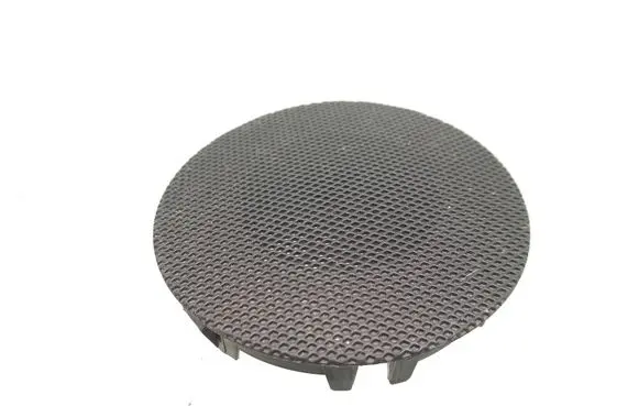Front door high frequency speaker