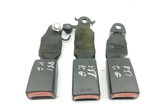 Hyundai Santa Fe Rear seatbelt buckle 20121222 20121215