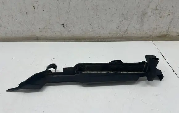 Audi Q3 F3 Fender end trim 83A821170A