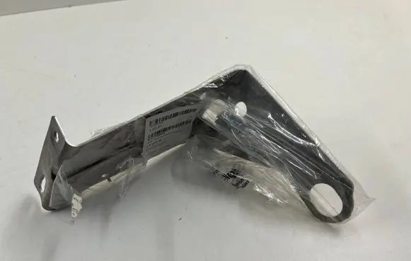 BMW X6 E71 Fender mounting bracket 7188836