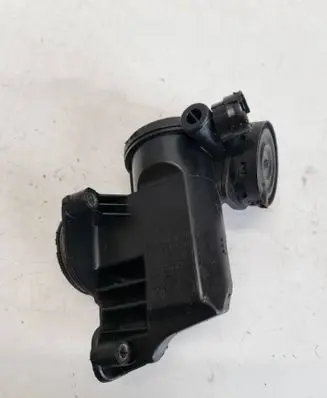 Volkswagen Golf V Oil breather separator 036103464AH