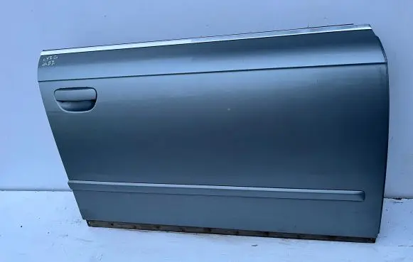 Audi A4 S4 B7 8E 8H Front door Ly7g