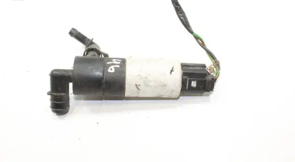 Land Rover Discovery 3 - LR3 Windscreen/windshield washer pump
