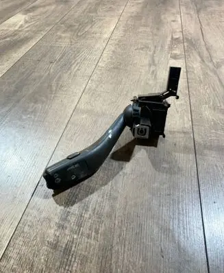 Skoda Octavia Mk2 (1Z) Wiper control stalk 1K0953519A 20350663226423 01203506