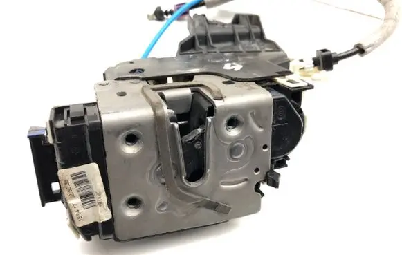 Mercedes-Benz CLA C117 X117 W117 Rear door lock