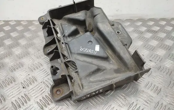 Battery tray